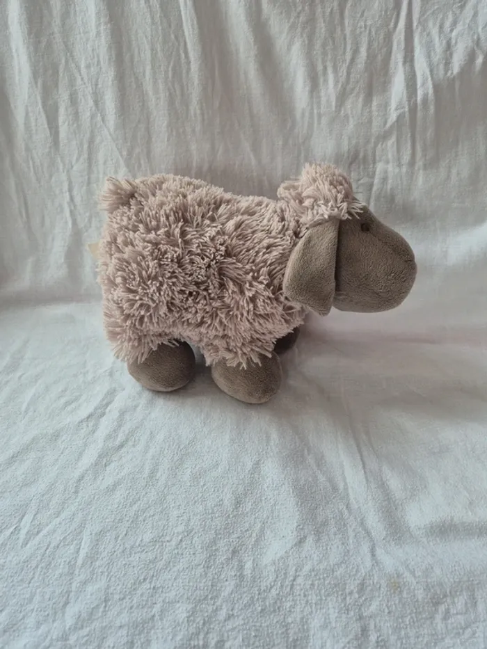 Mouton en peluche - photo numéro 2