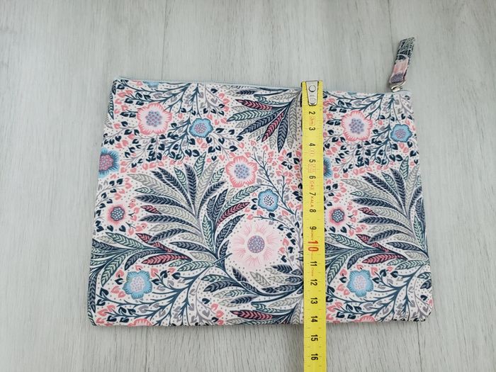 Trousse de toilette motif liberty - photo numéro 4
