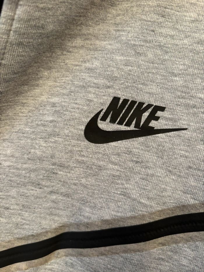 Sweat Nike à capuche - photo numéro 5