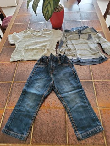 Lot jean, Polo et tee shirt
