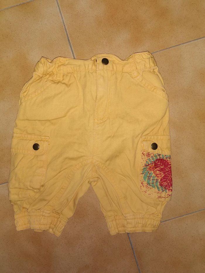 Short jaune 12mois