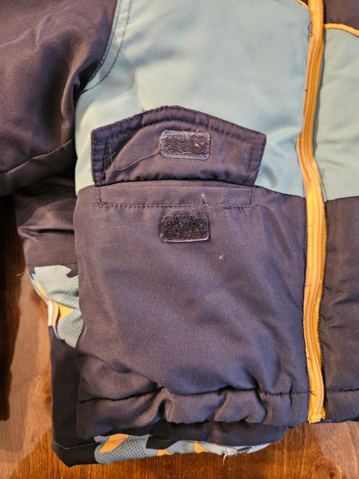 Ensemble pantalon et veste de ski / combinaison de ski 3 ans - photo numéro 7