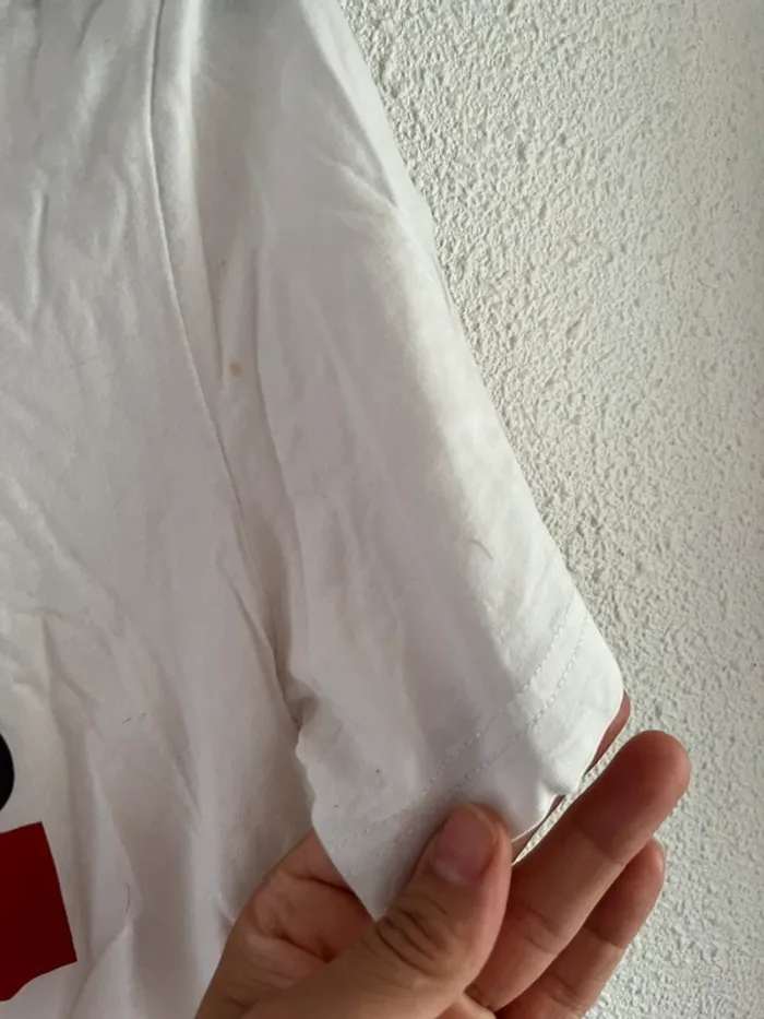 T-shirt Lévis taille 16 ans💫 - photo numéro 3