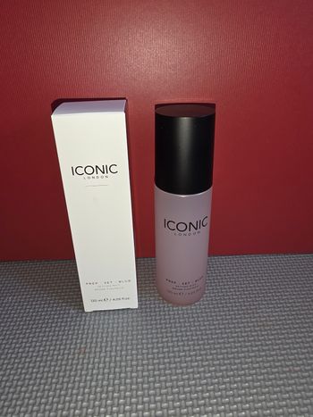 Brume fixatrice iconic london