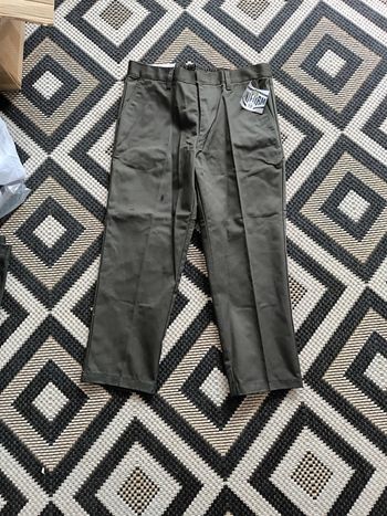 Pantalon classique taille 10ans kaki neuf uni
