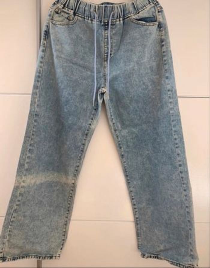 Jeans femme jambes larges évasées ceinture élastique #délavé #grunge #destroy