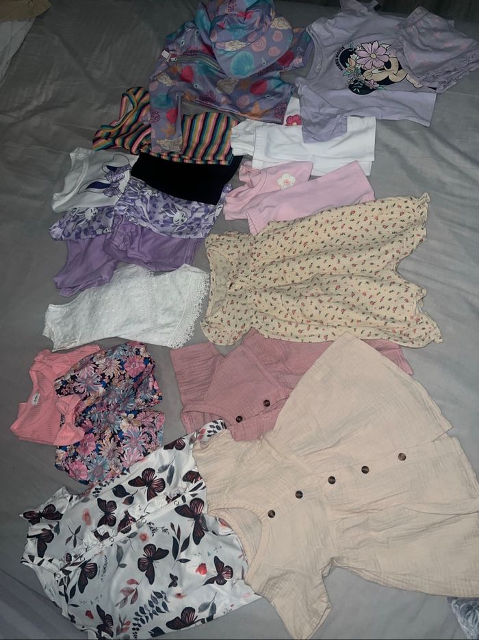 Lots de vêtements bébé fille