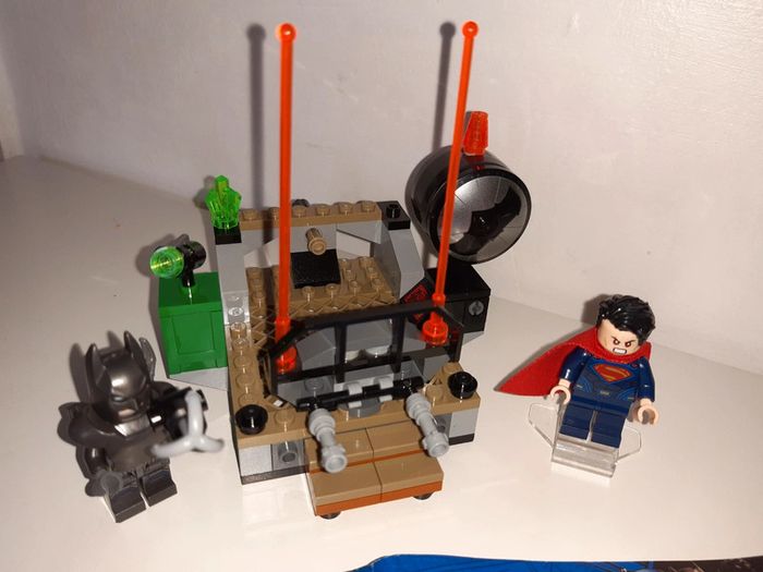 Lego 76044 le combat des héros - photo numéro 2