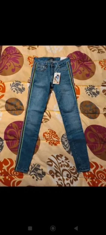 Pantalon Neuf Zara T 36