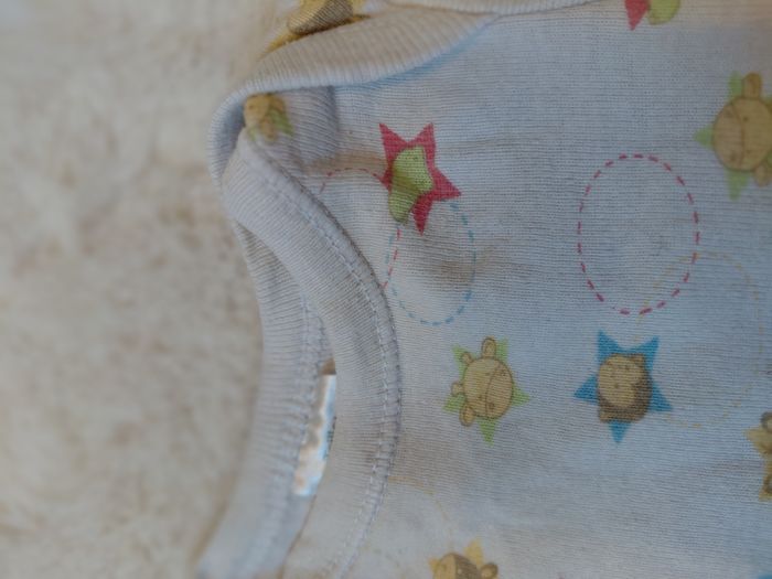 Lot de 6 bodies 3 mois - photo numéro 10