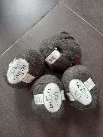 4 pelottes de laines on line Linie 262 vivo neuf