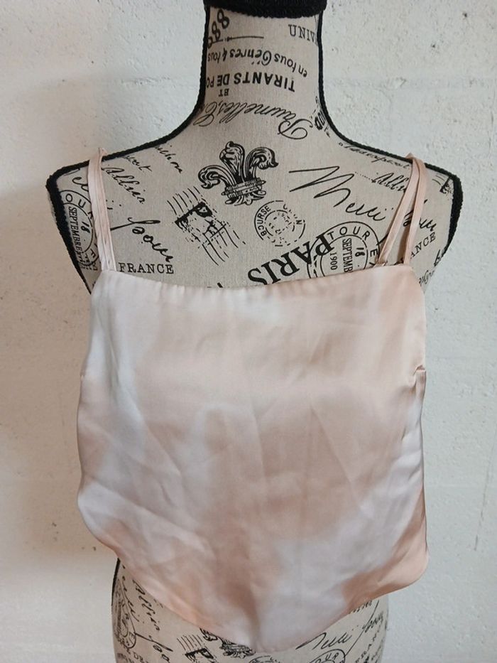 Crop top stradivarius S tbe - photo numéro 2