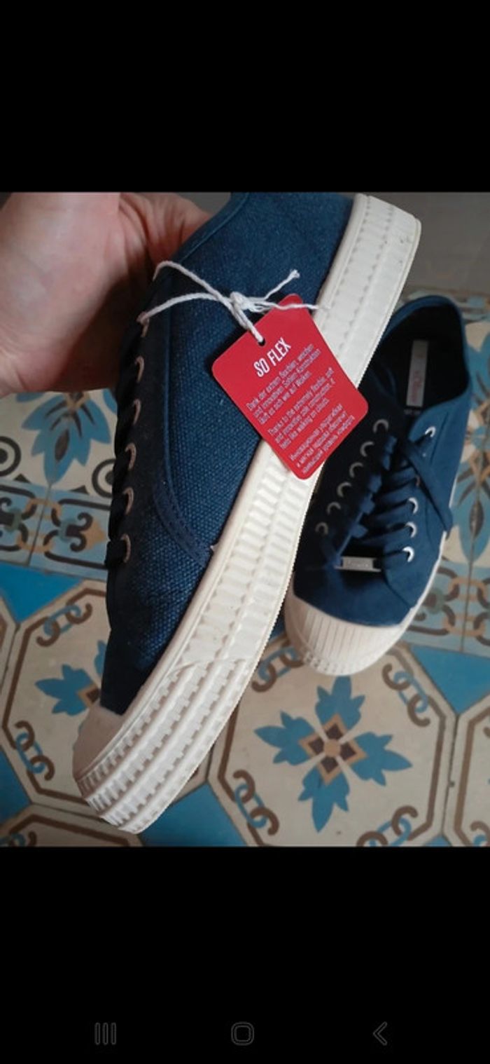 Chaussures à lacets neuve S.Oliver pointure 38 - photo numéro 3