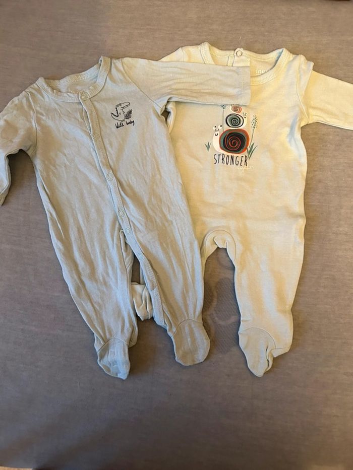 Lot de pyjamas