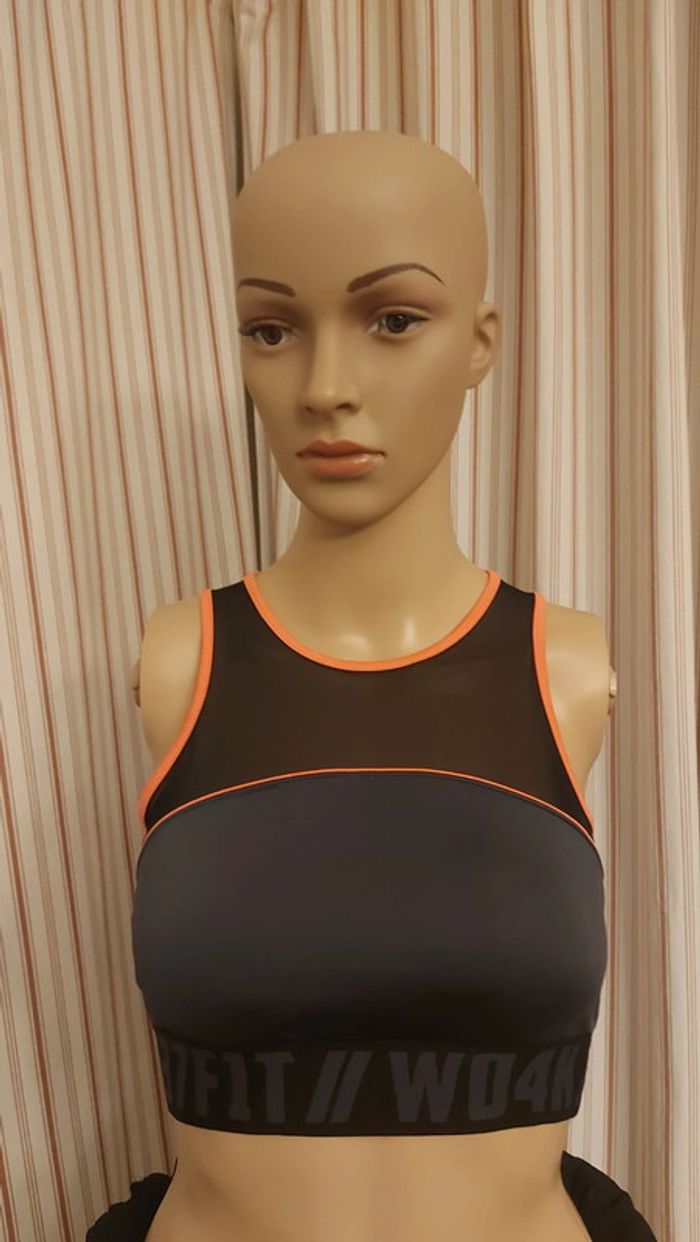 Brassière de sport Work out eur 38 it 42 - photo numéro 2