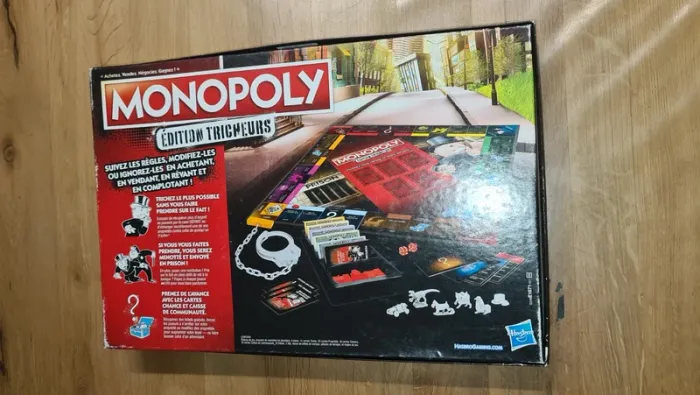 Jeu de société Monopoly Édition Tricheurs des éditions Hasbro, - photo numéro 4