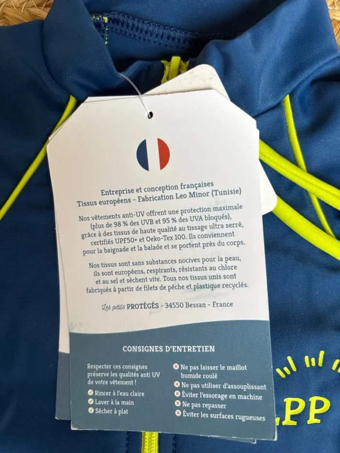 Tee shirt anti UV - neuf - 12 mois - photo numéro 6