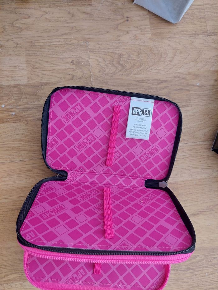 Trousse 3 zips pour fille - photo numéro 6