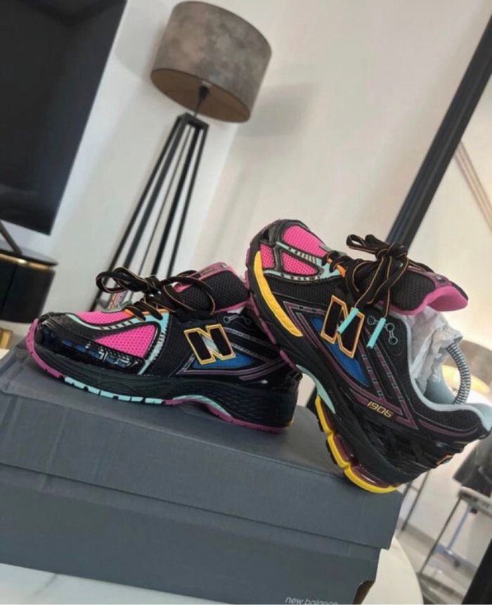 New balance 1606 taille 40 neuf dans la boîte - photo numéro 2