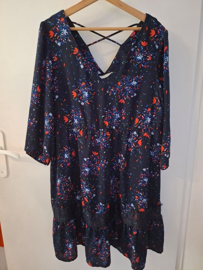 Robe blancheporte taille 44 en très bon état - photo numéro 2