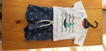 Ensemble neuf marin 3 mois