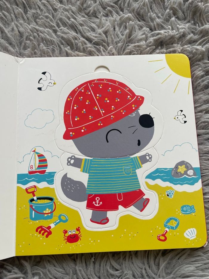 Livre-puzzle bébé loup joue à s'habiller - photo numéro 6