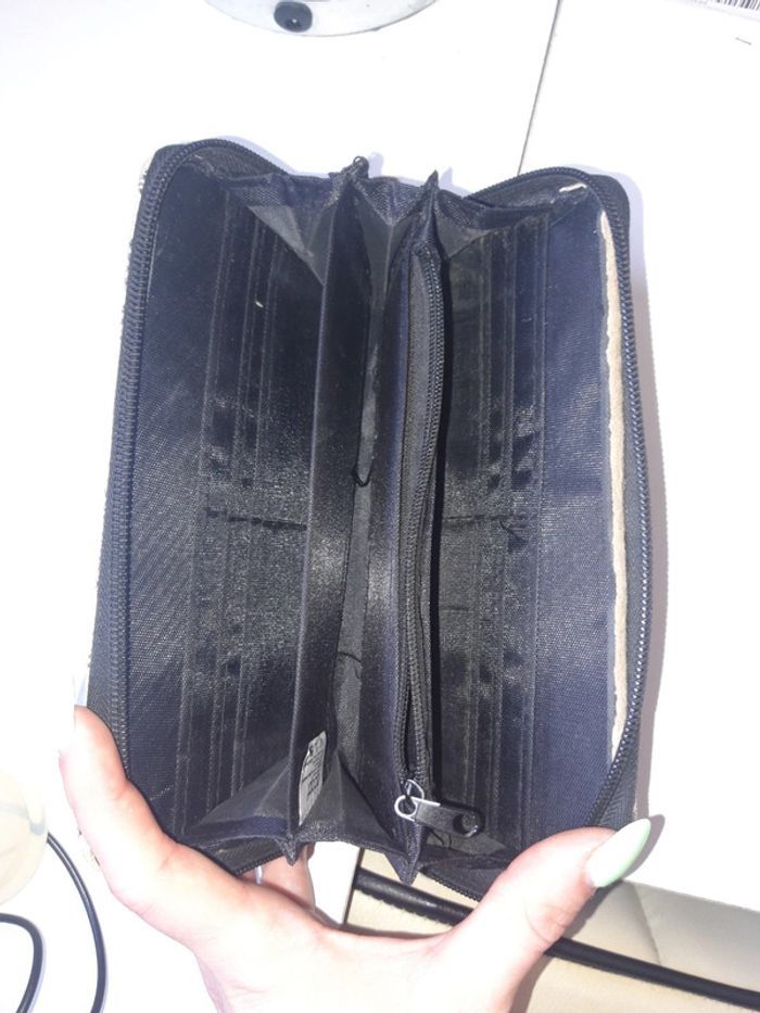 Portefeuille femme - photo numéro 4