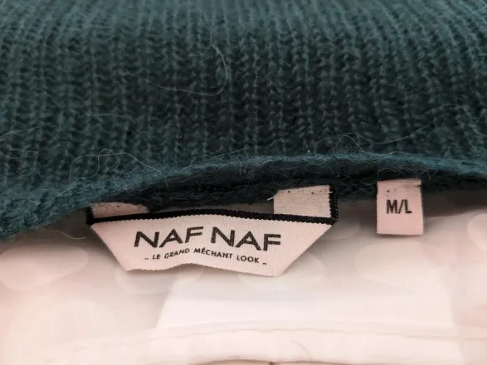 Pull court Naf-Naf - vert foncé et sequins. - photo numéro 3