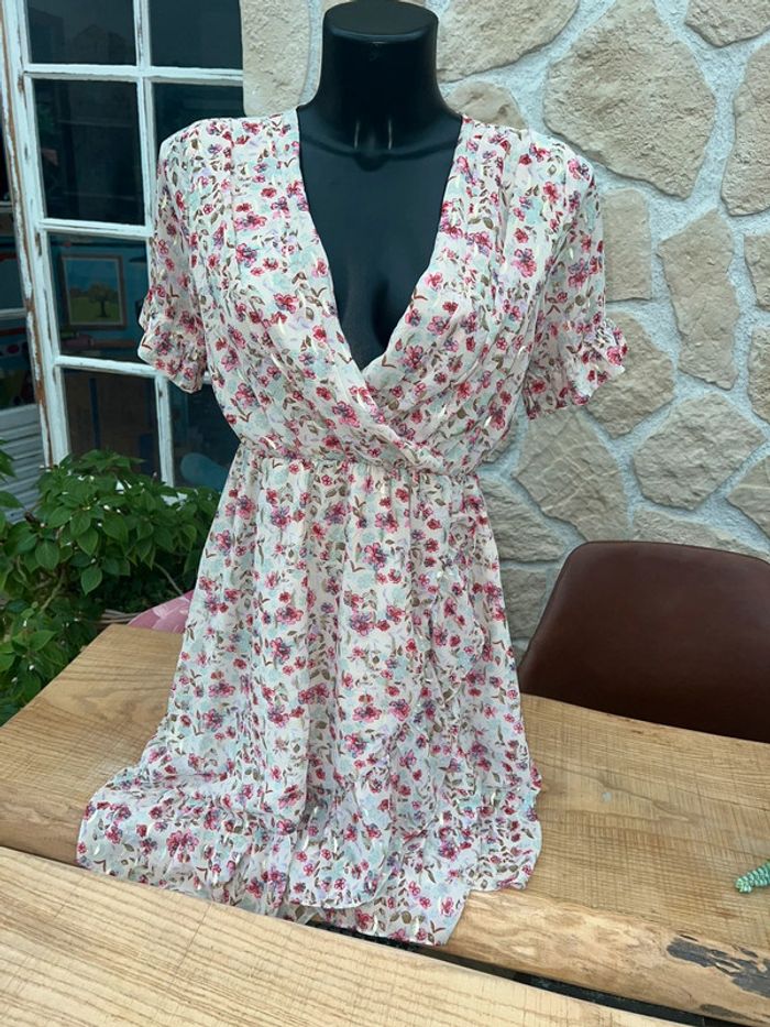 Robe d'été fleurs beige rose rose beige Emma Ella volanté - photo numéro 14