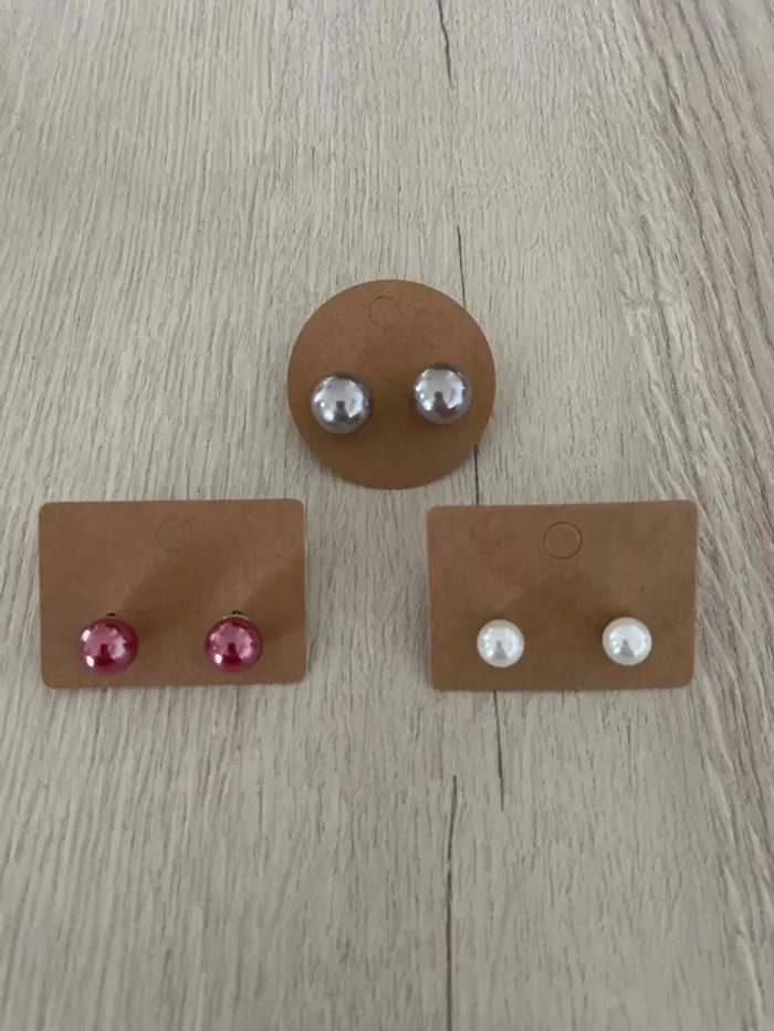Lot de paires de boucles d’oreilles neuves