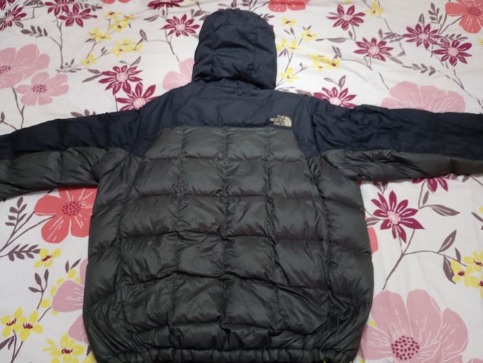 Doudoune north face très bon état serie speciale summit 800 - photo numéro 2