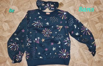 Pull 8ans tape a loeil