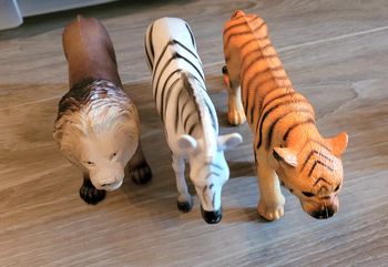 Lot 3 grands animaux