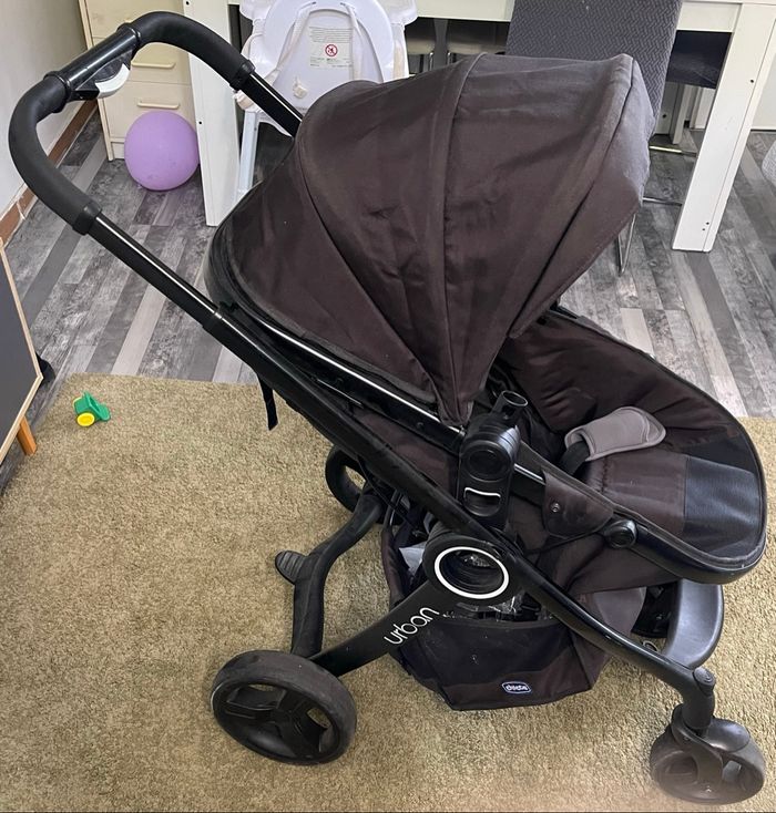 Poussette chicco 0-3ans
