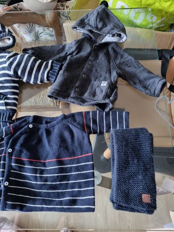 Vêtements enfants 6 mois