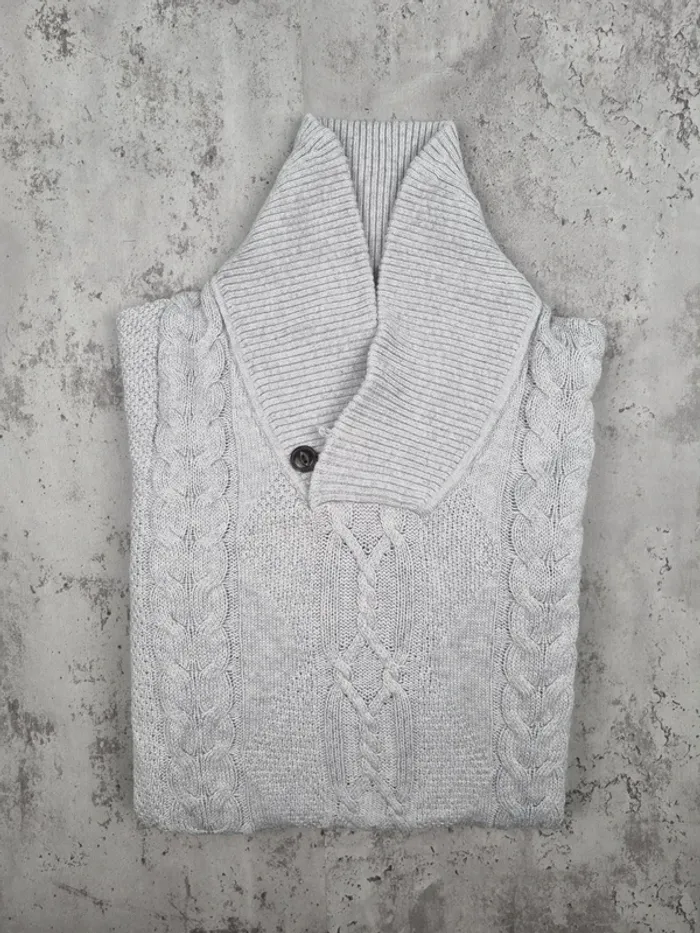 Pull Tommy Hilfiger gris clair torsadé – Taille M Homme (mesures en photos) - photo numéro 2