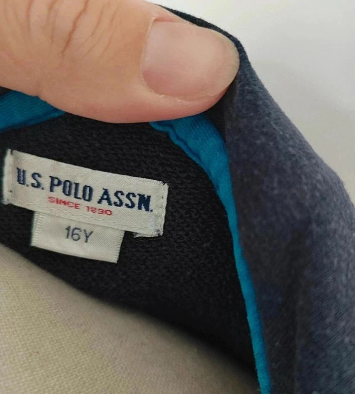 15 € Sweat zippé US Polo ASSN. 16 ans - photo numéro 4