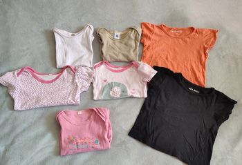 Lot bodies et tee shirt 3 ans