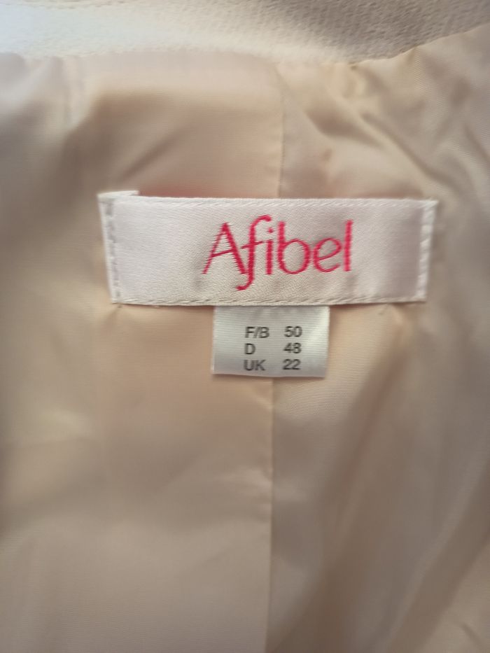 Ensemble tailleur NEUF - photo numéro 3