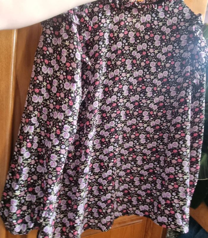 Blouse à fleurs neuve avec étiquette 2xl - photo numéro 2