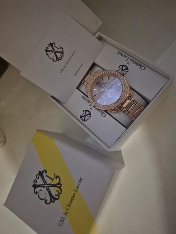 Montre quartz Christian lacroix