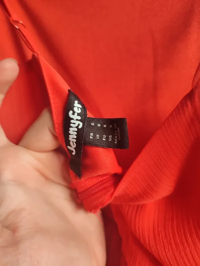 Robe rouge - photo numéro 5