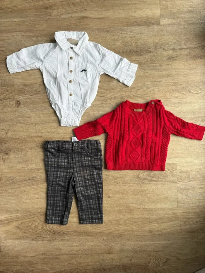 Ensemble Little Gent 3 mois pull body bodies réduction sur lot pantalon très bon état - photo numéro 3