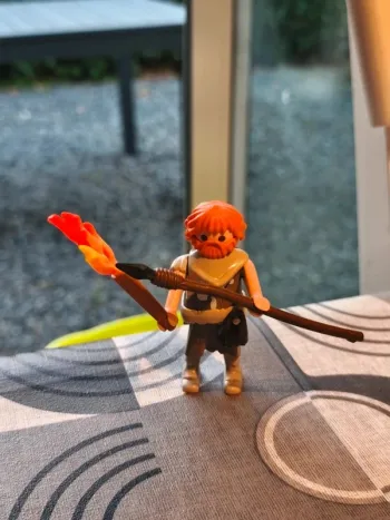 Homme des cavernes playmobil