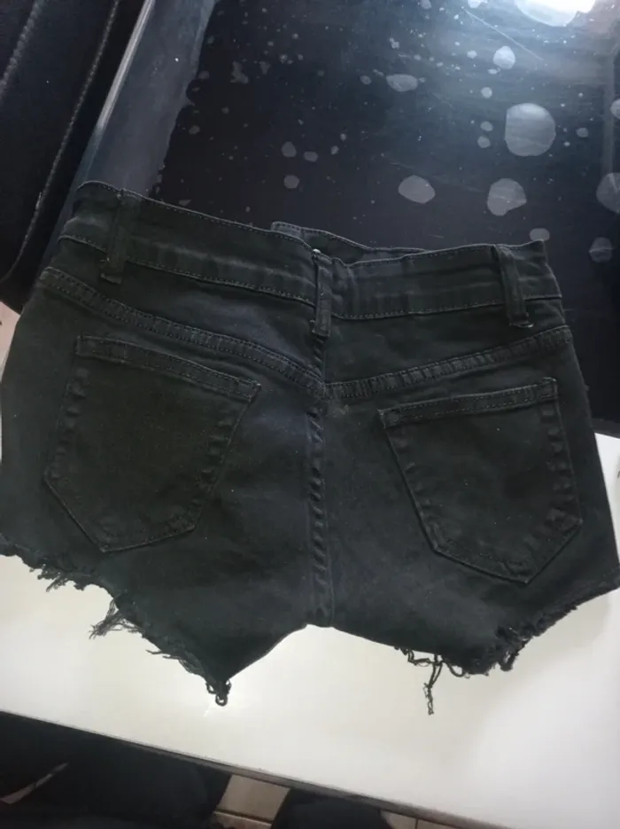 Short noir avec Strass - photo numéro 6
