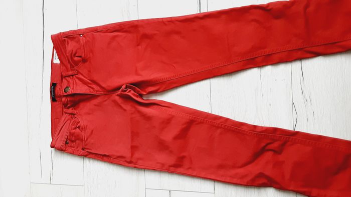 Vêtement femme pantalon type jean rouge bordeaux Bonobo W38/28 skinny fit - photo numéro 2