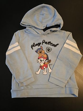 Pull à capuche pour enfant