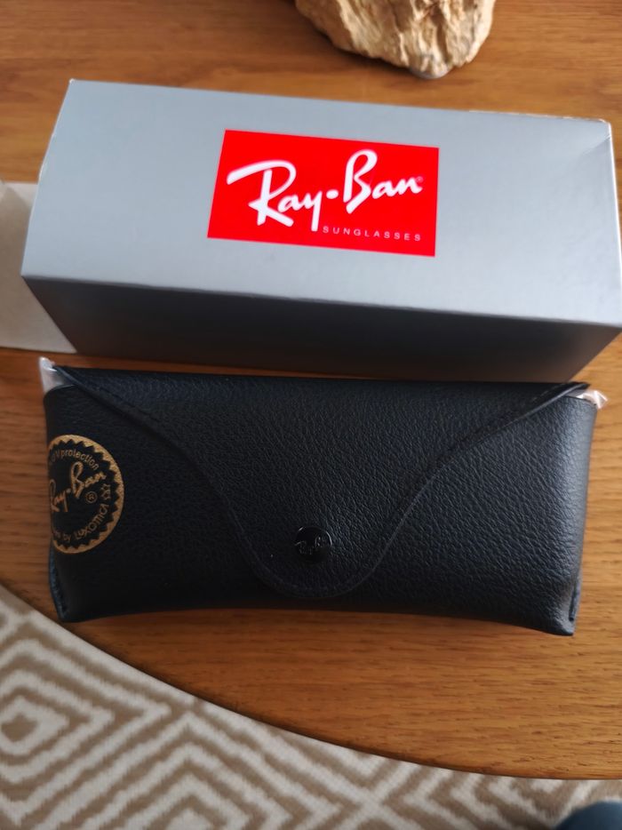 Lunette de soleil rayban - photo numéro 2