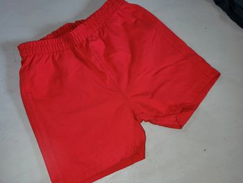 Short rouge 12mois