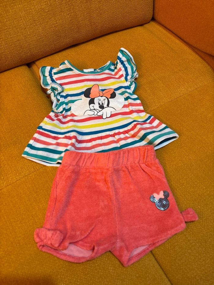 Joli ensemble 3 mois